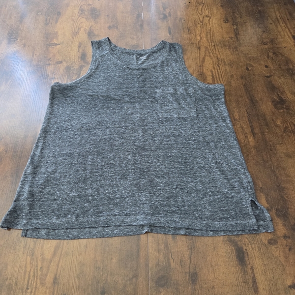 Old Navy Tops - Old Navy Womens Pocket Tank Top Heathered Grey Size Medium